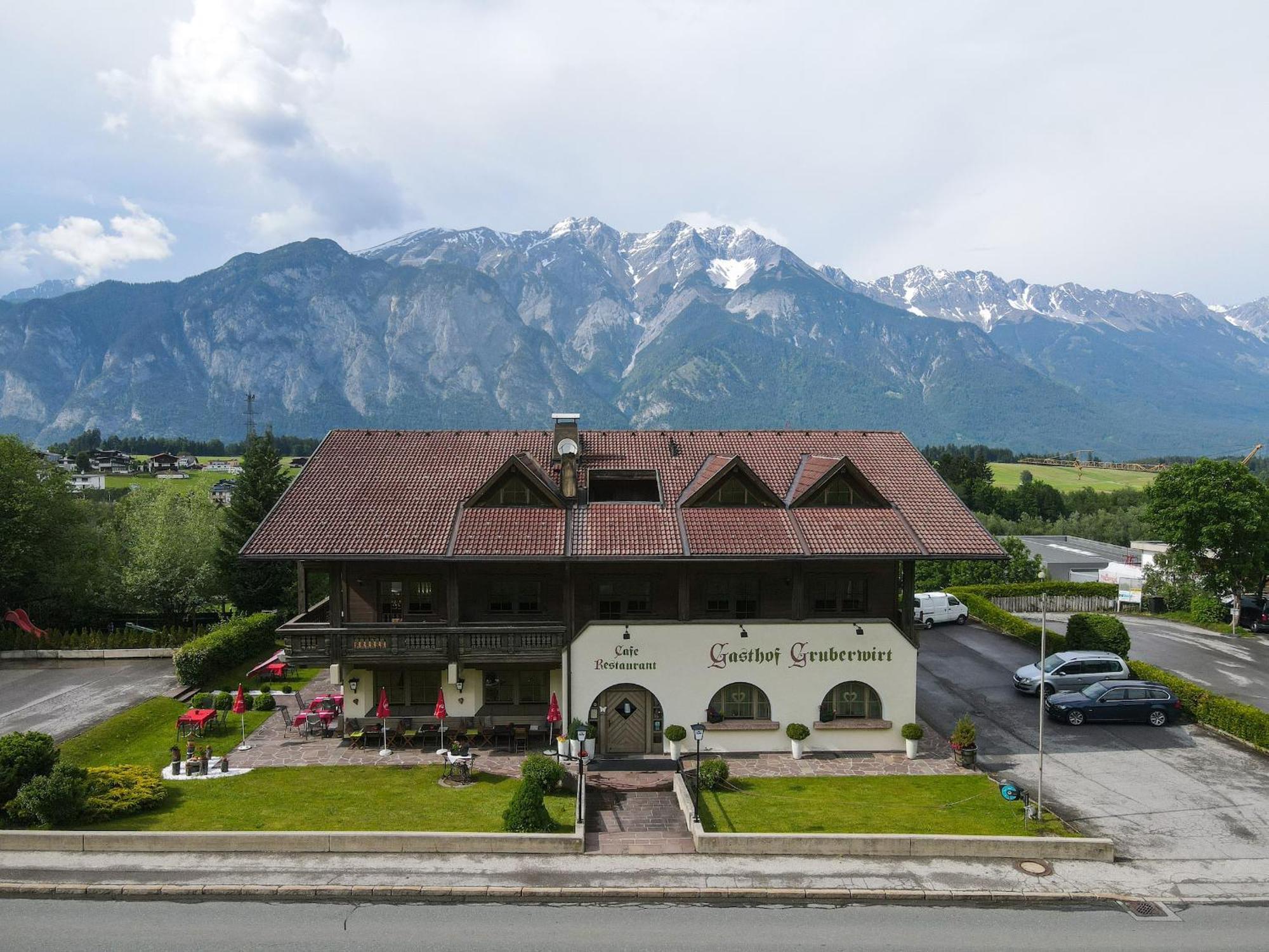 Alpenflair Apartment Mit Balkon - Inkl Parkplatz #1 Innsbruck Esterno foto